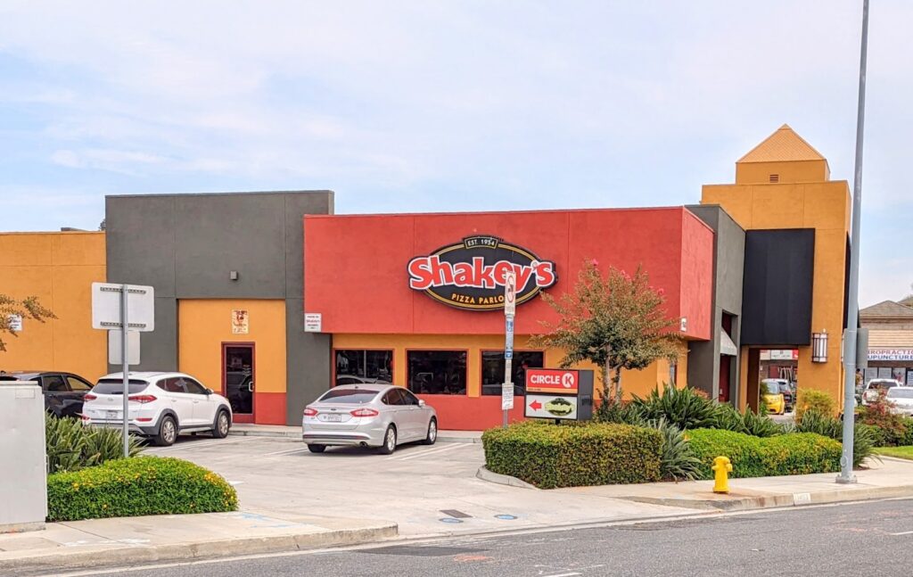 Shakey’s Pizza Parlor
